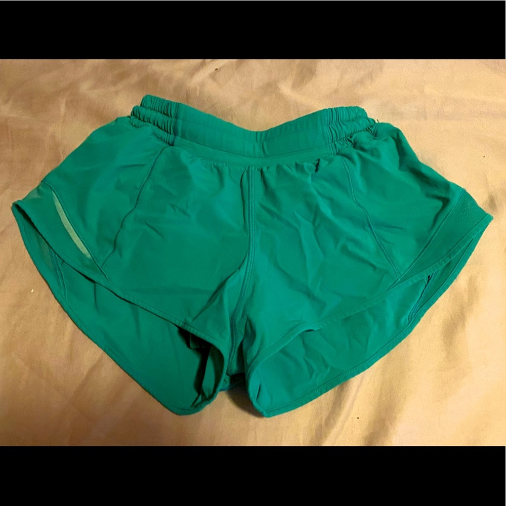 Lululemon Hotty Hot Shorts II